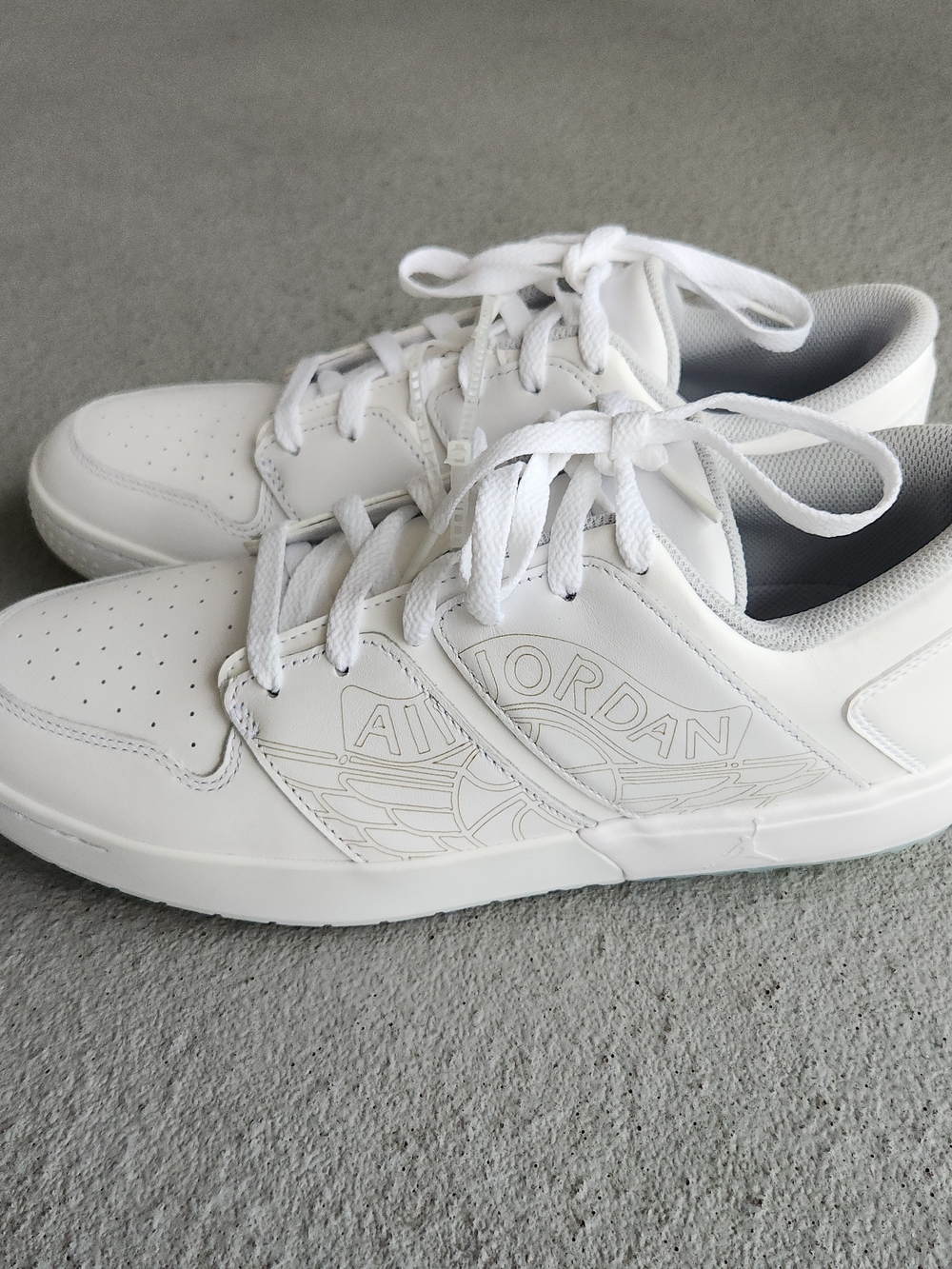 Nike Air Jordan Nu Retro 1 Low Mens Sz 10.5 White Platinum Golf Shoes FZ4153-100